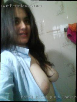horny girls guys looking for couples for MFM